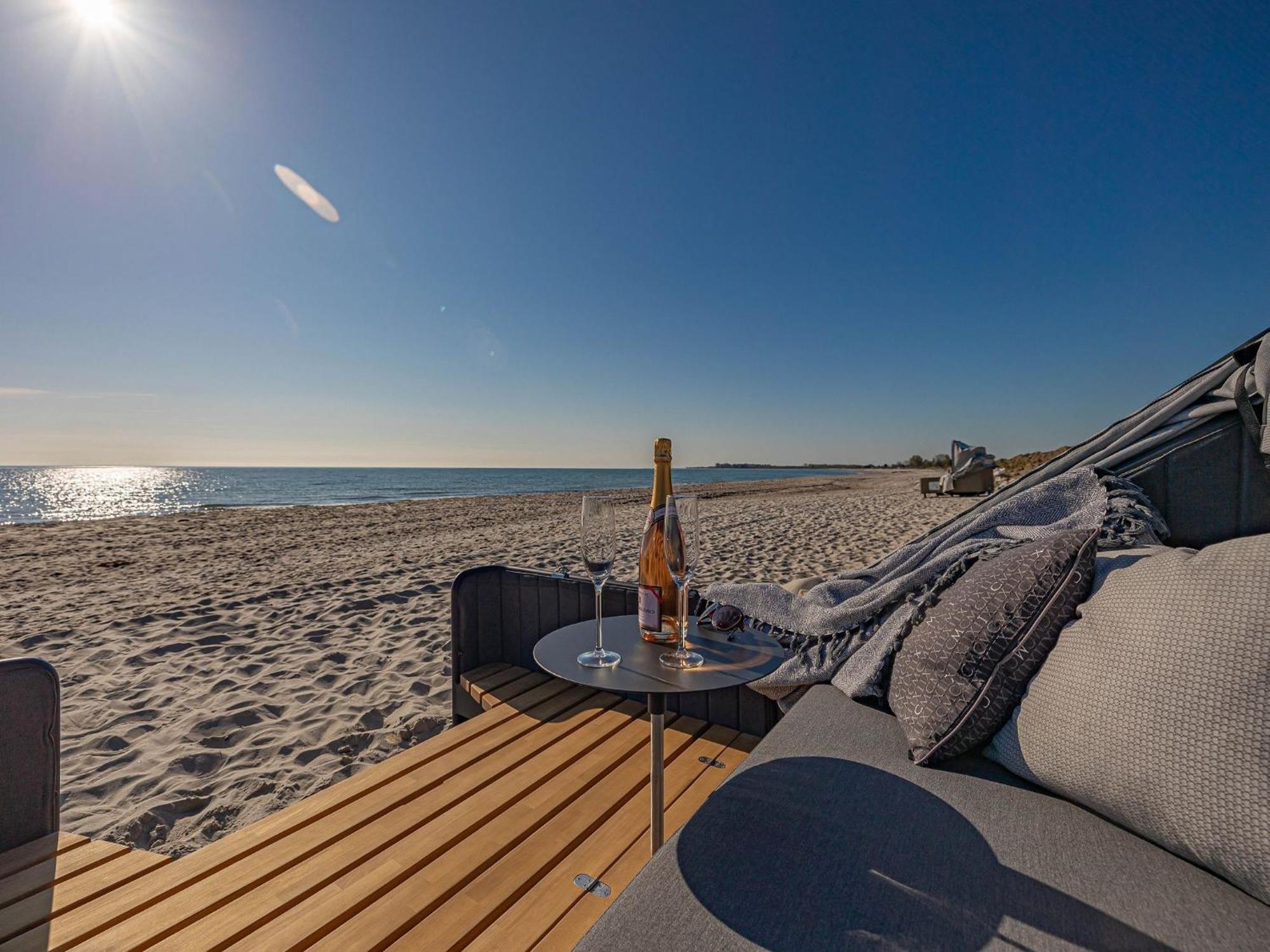 Strand Lounge Kronsgaard Bagian luar foto